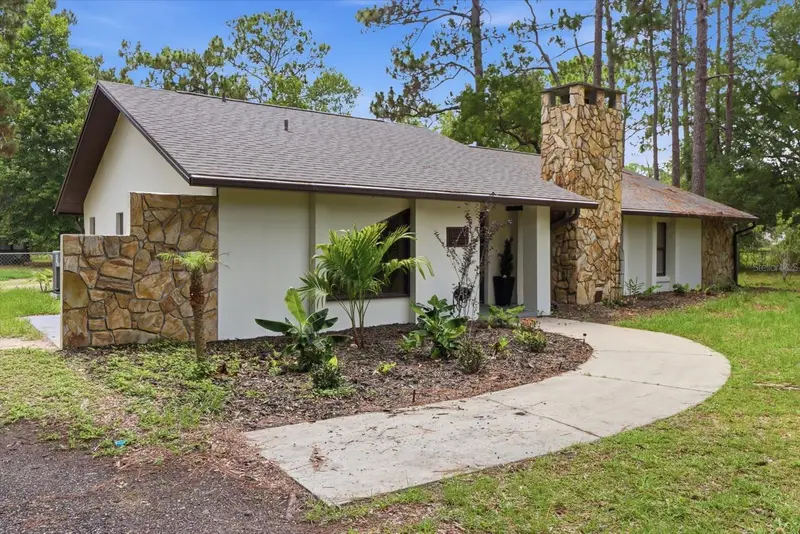 6950 W Hilger Ct, FL