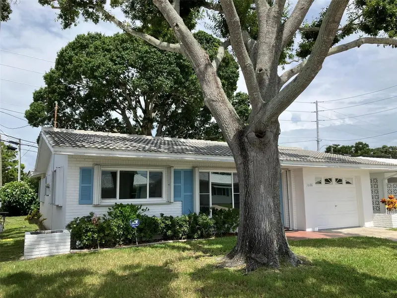 10186 45th Way N, FL