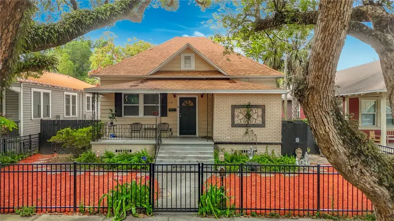2708 N Jefferson St, FL