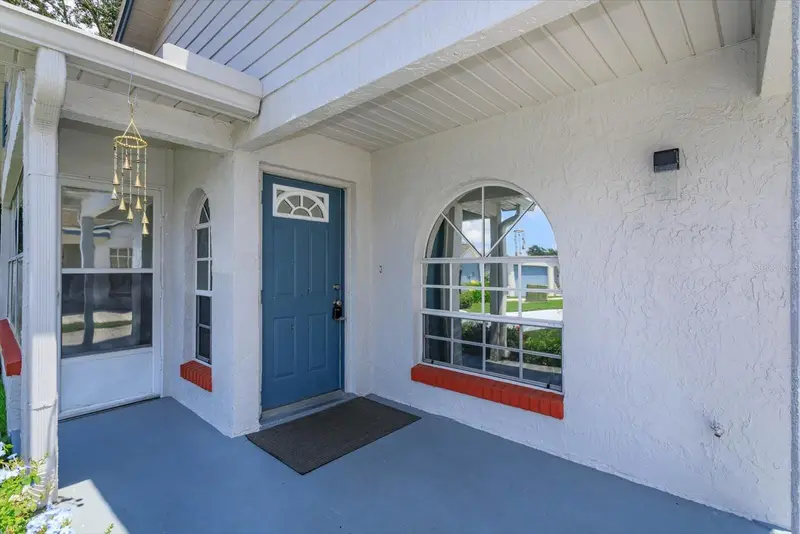 379 Division St, FL