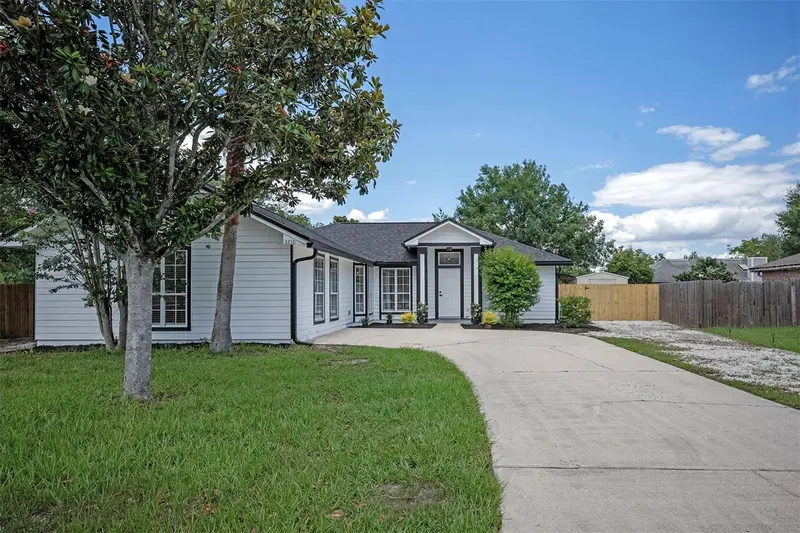 3210 Sarahs Ct, FL