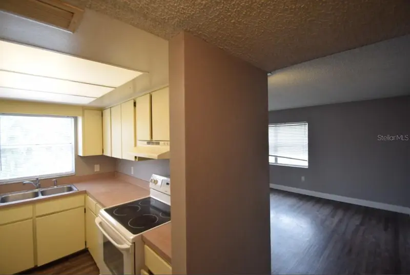 1005 S New York Ave #2, FL