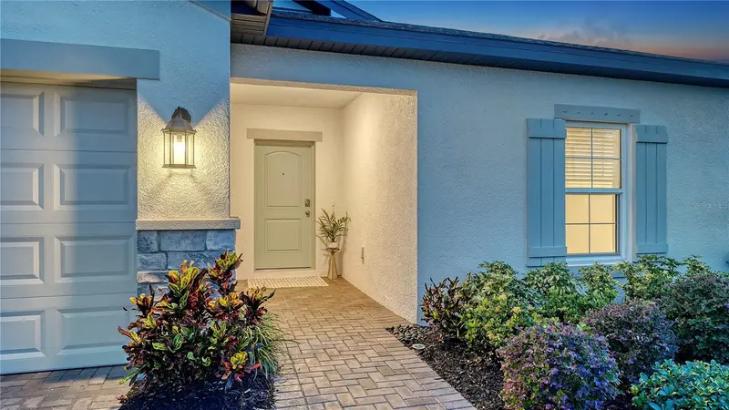 5213 Senza Trl, FL