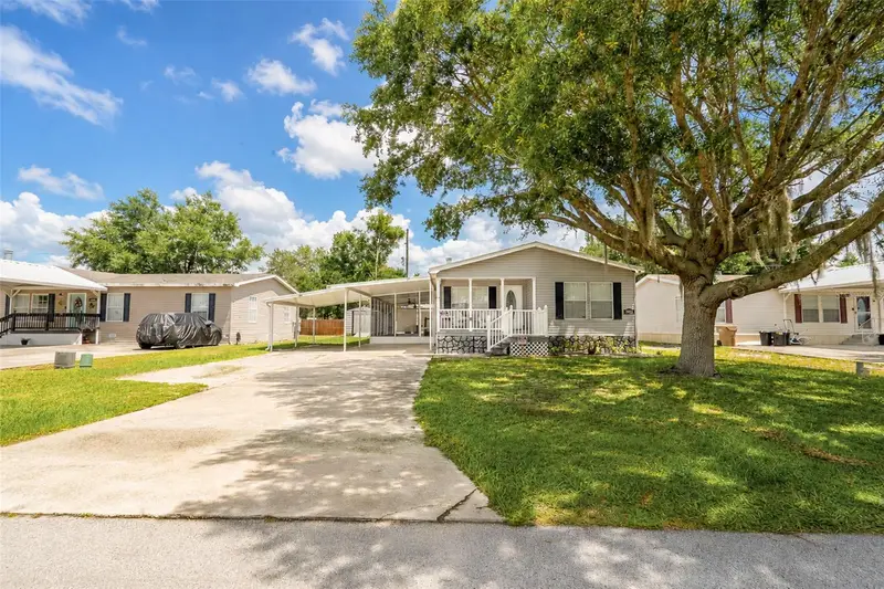 35201 Forest Lake Rd, FL