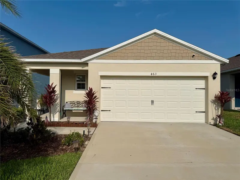 463 Liu Ln, FL
