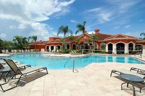 2739 Via Capri #1014, FL