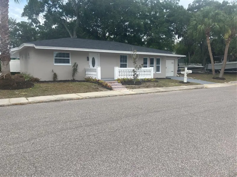 601 Banana St, FL