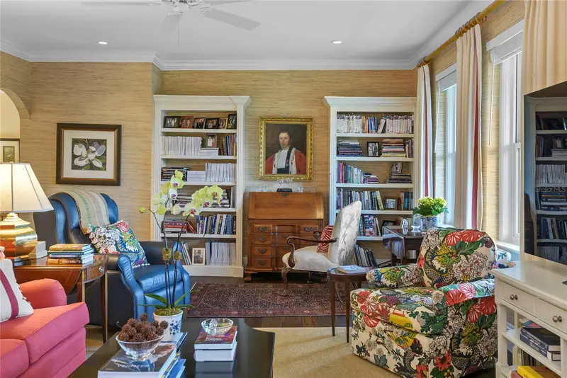 1600 Alabama Dr #402, FL