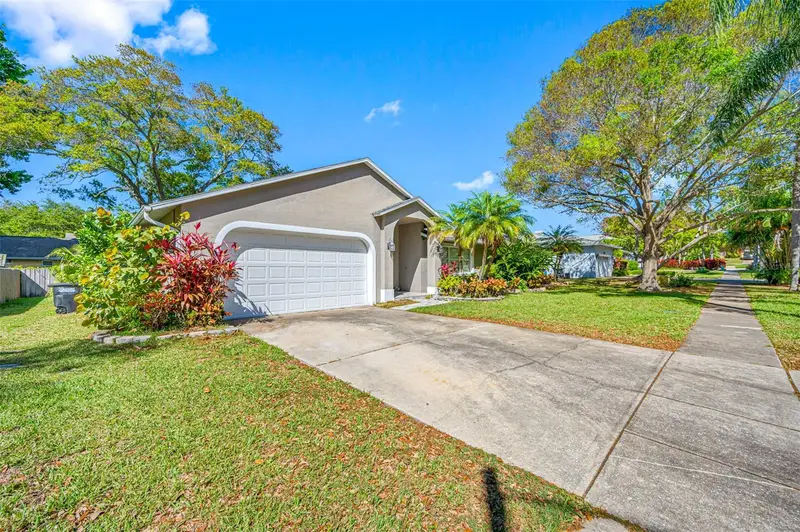 1632 Windsor Pl, FL