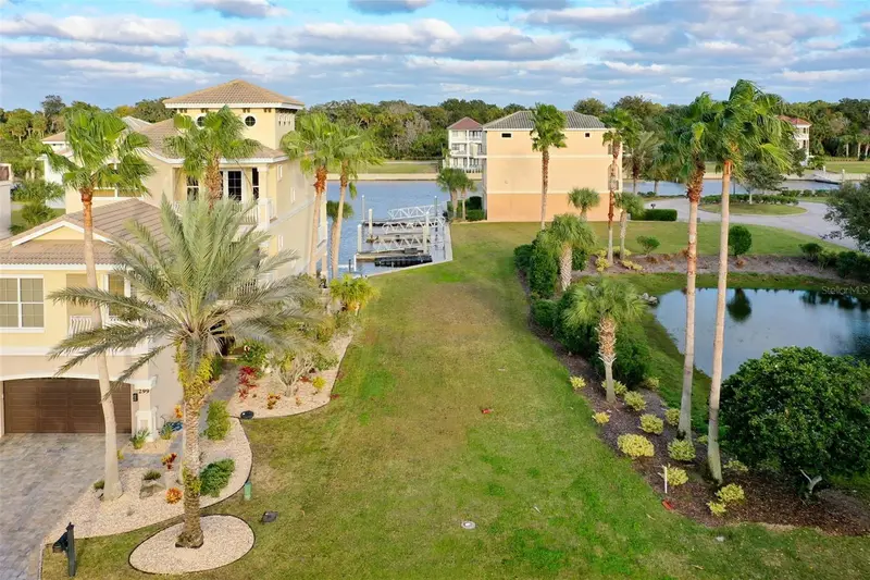 297 Yacht Harbor Dr, FL