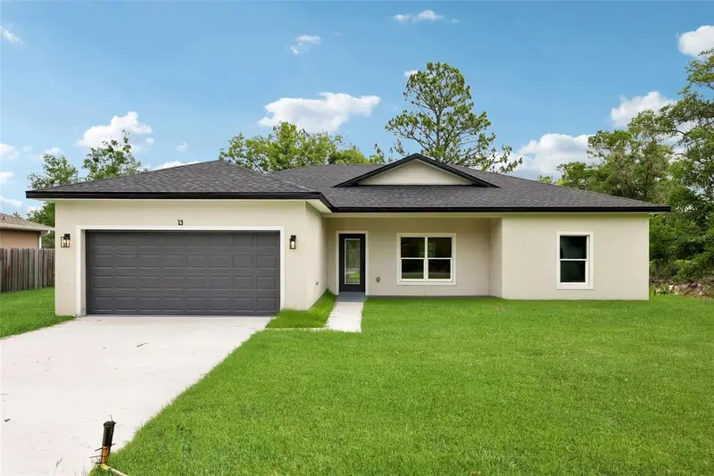 13 Malauka Radial Dr, FL