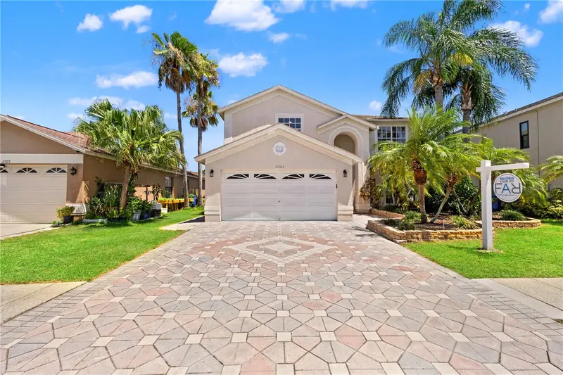 11503 Whispering Hollow Dr, FL