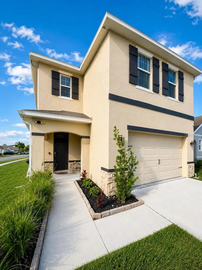 32649 Pez Landing Ln, FL