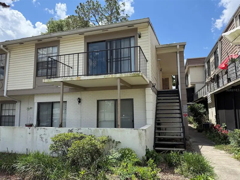 6000 Village Cir #6000, FL