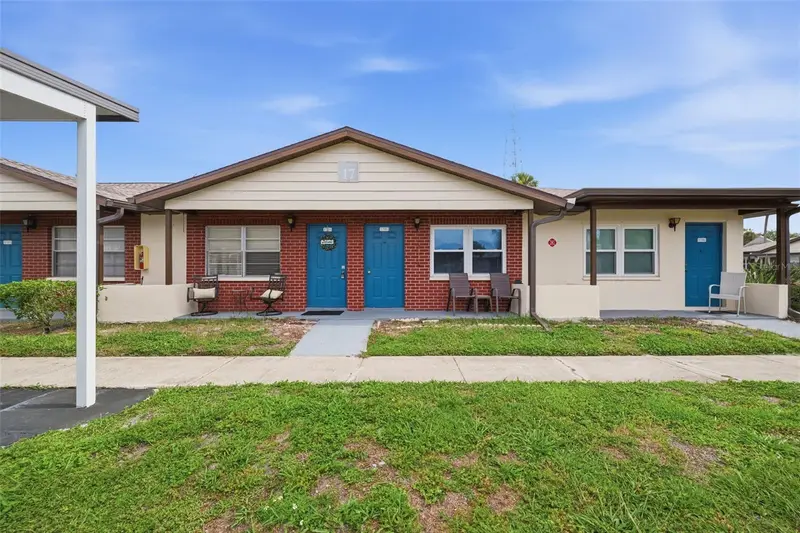 24862 Us Highway 19 N #1705, FL