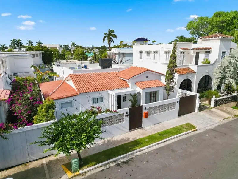 2212 General Del Valle, PR