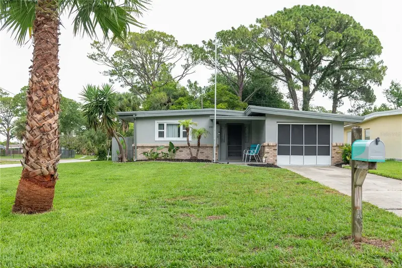 2215 Garfield Dr, FL