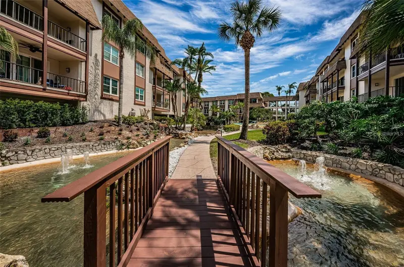 3021 Countryside Blvd #44a, FL