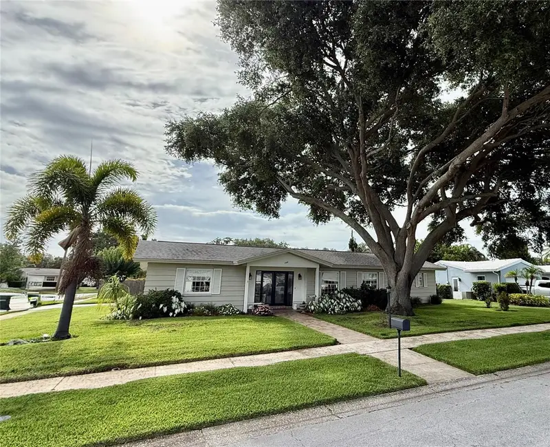 1853 Paradise Ln, FL