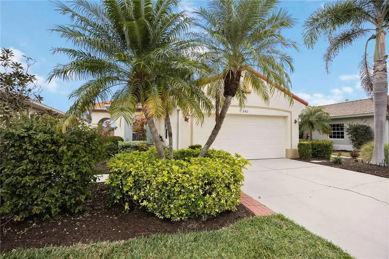 242 Mestre Pl, FL