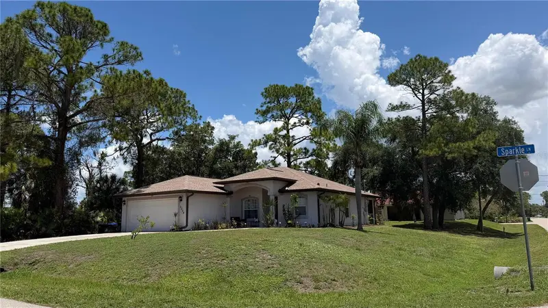 2204 Sparkle Ln, FL