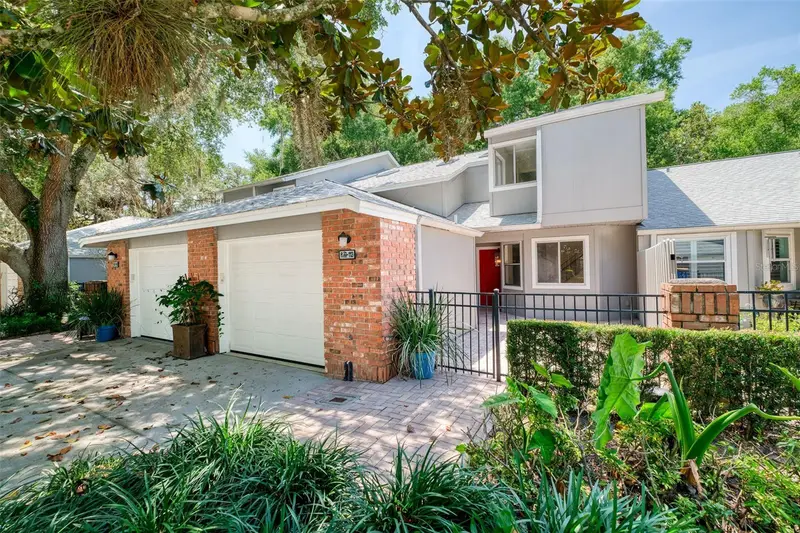 639 Laurel Oak Ln #113, FL