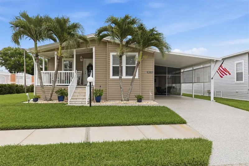3530 70th Ave E, FL