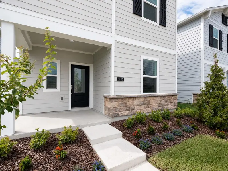 5115 Loyalty Dr, FL