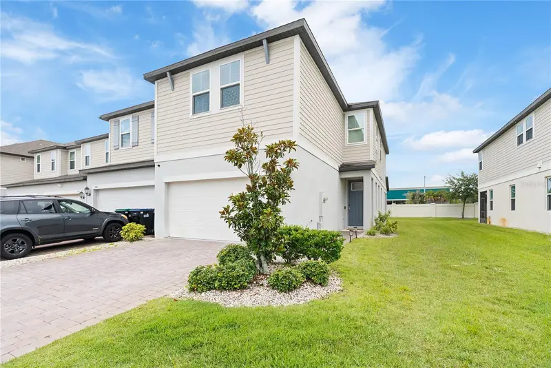 15187 Willow Arbor Cir, FL