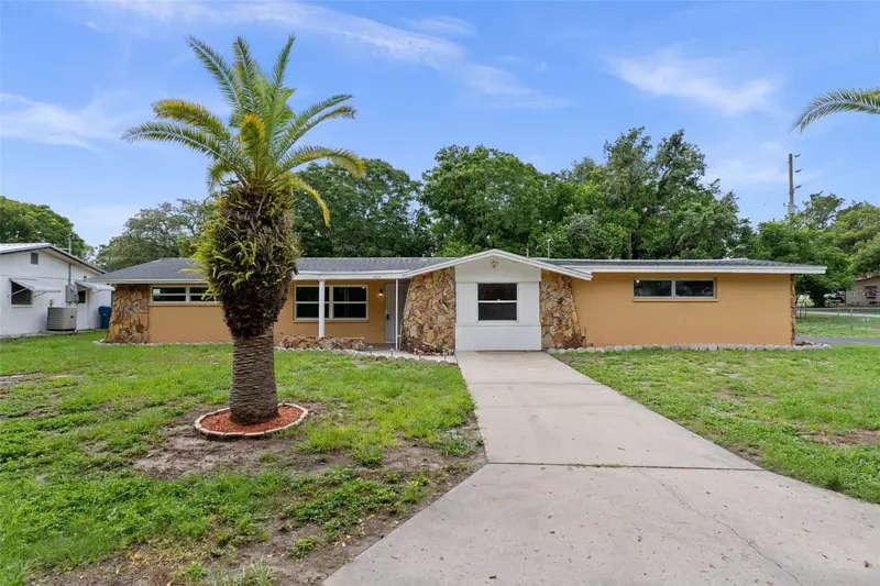 4104 Arrowhead Ave, FL