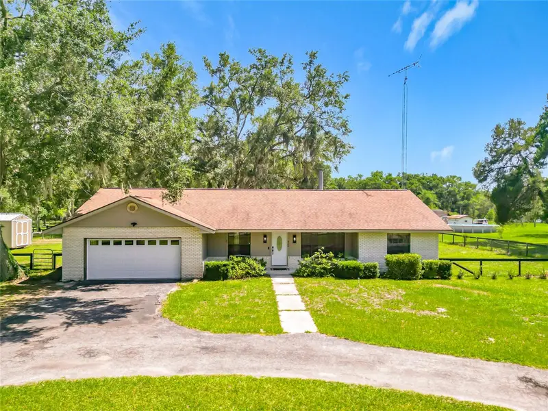 900 Ne 165th St, FL
