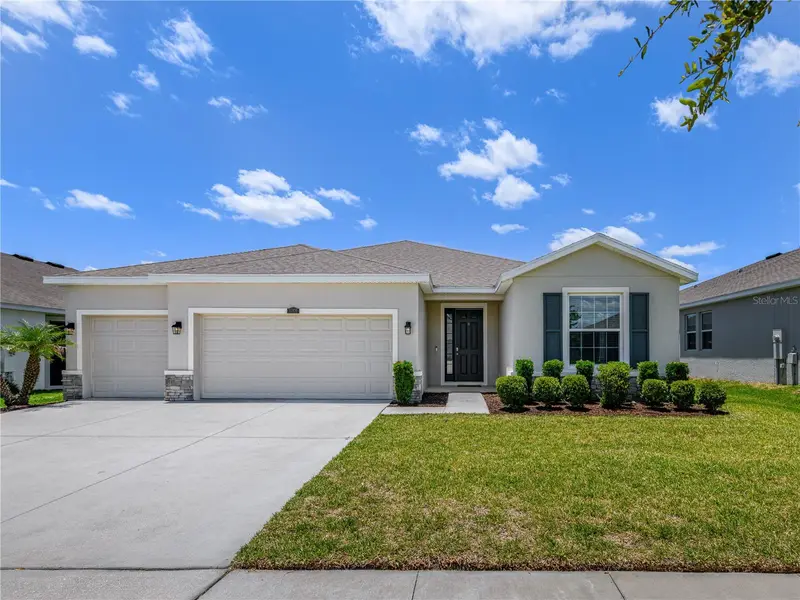 35820 Iron Redding Ct, FL