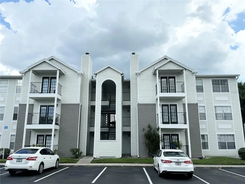 2550 N Alafaya Trl #3305, FL