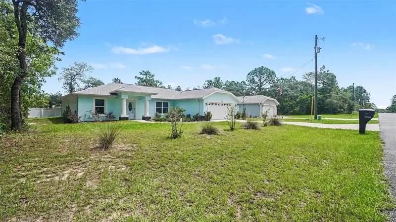 941 W Bancroft Dr, FL