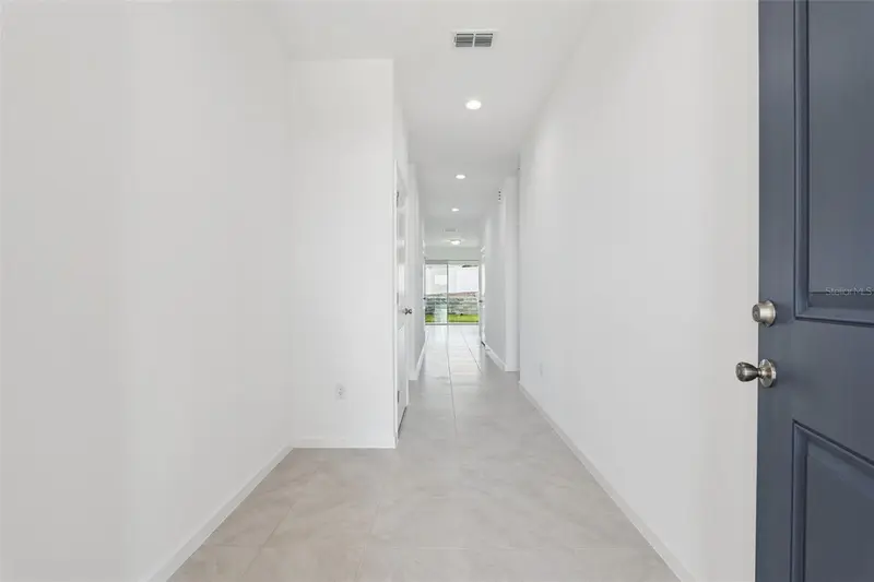 3712 Watercliff Cir, FL