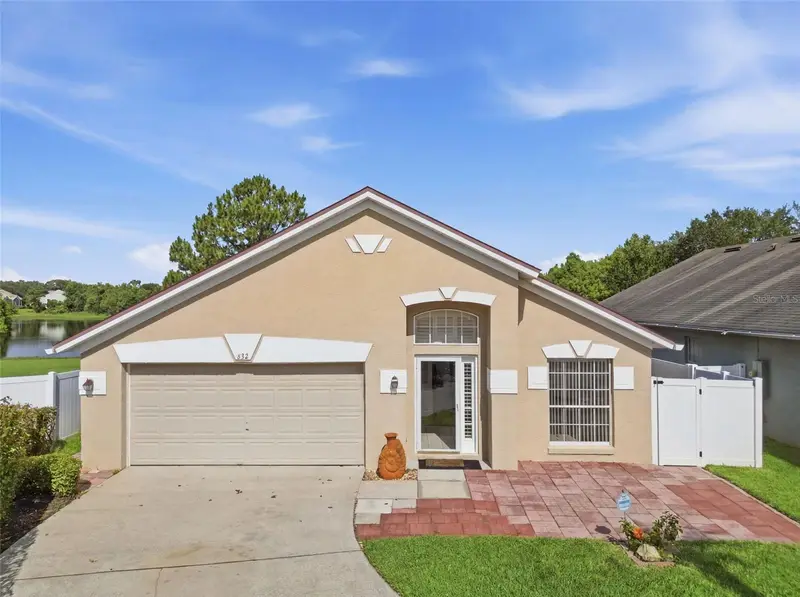 632 Cypress Tree Ct, FL