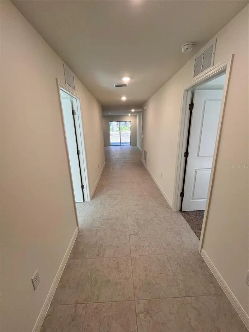10450 Baylor Ave, FL