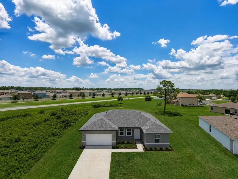 237 Cimarron Dr, FL