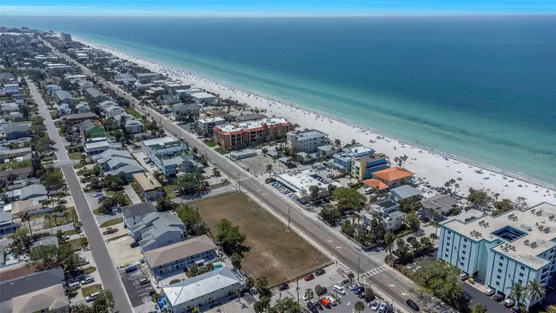 2300 Gulf Blvd, FL