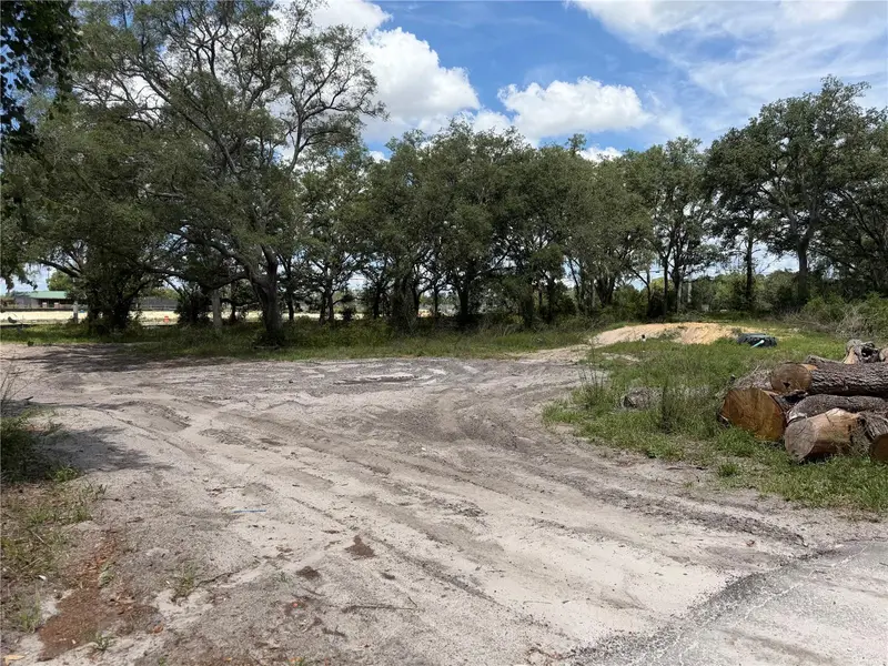 3310 Treiman Blvd, FL