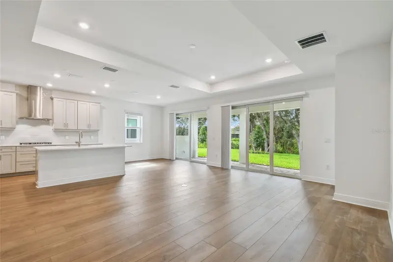 9681 Crystal Isles Cir, FL