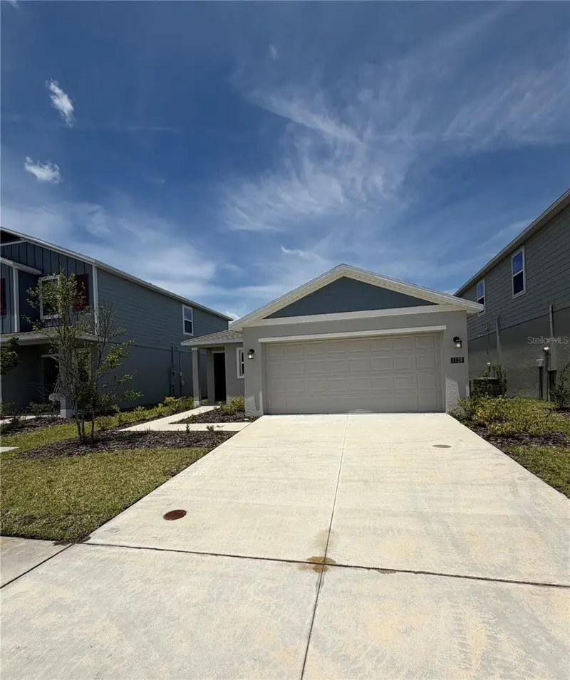 1139 Belle Isle Ln, FL
