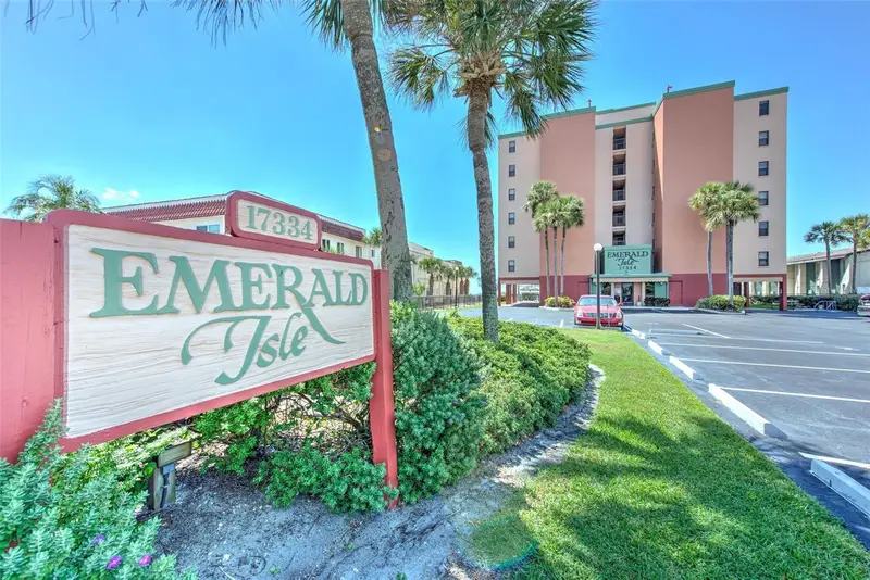 17334 Gulf Blvd #203, FL