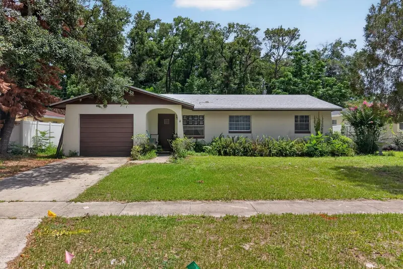 2134 Deanna Dr, FL