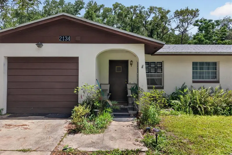 2134 Deanna Dr, FL