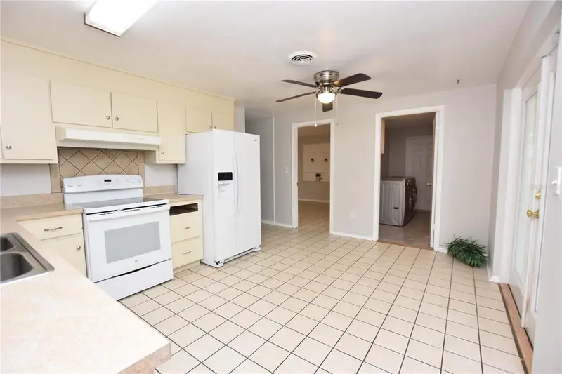1424 Phyllis St, FL