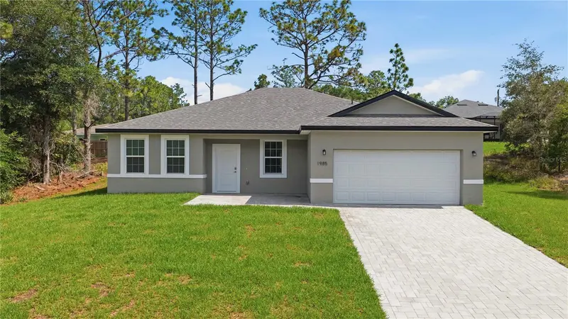 1985 W Corrine St, FL