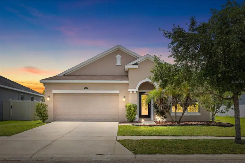 3851 Pacente Loop, FL