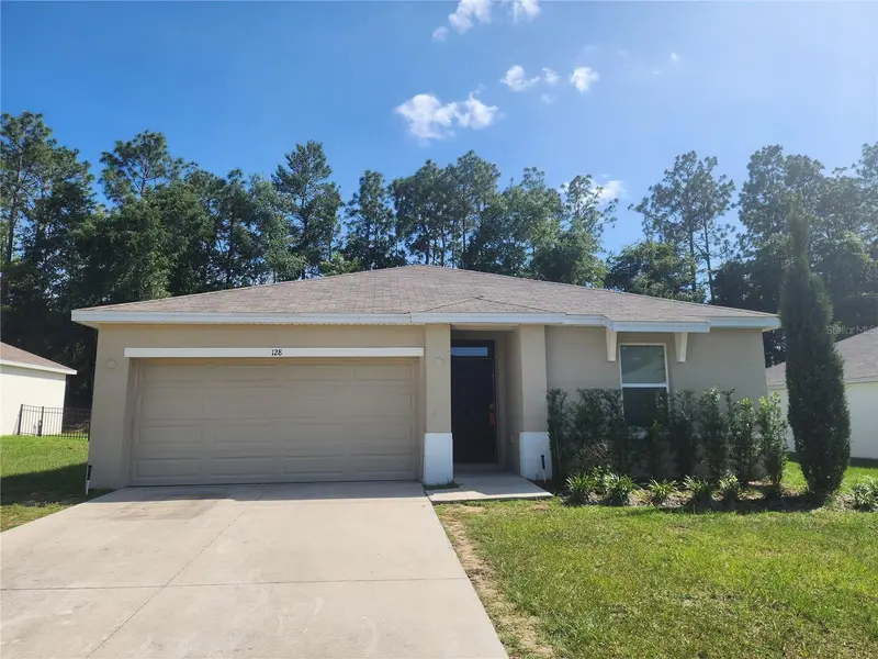 128 Hickory Course Loop, FL