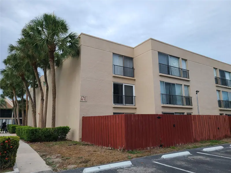 2763 Woodgate Ln #204, FL